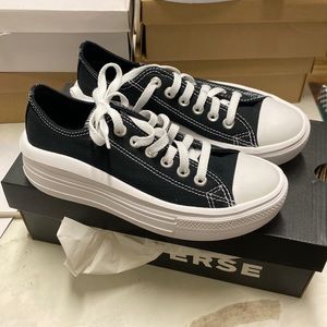 Converse move in black size 6.5